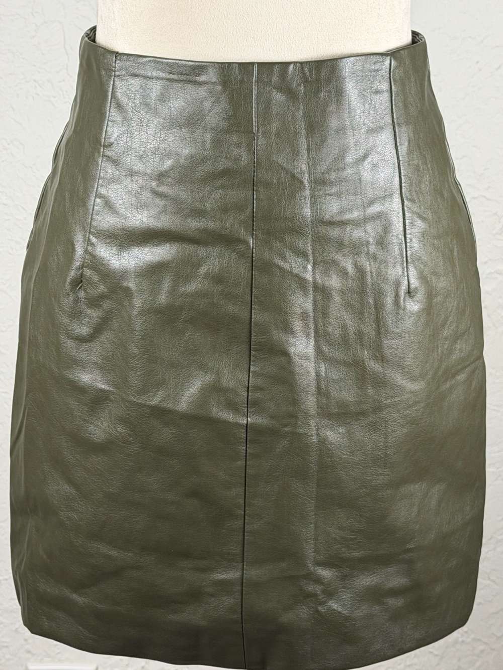 emory park Olive Faux Leather Mini Skirt size Medium